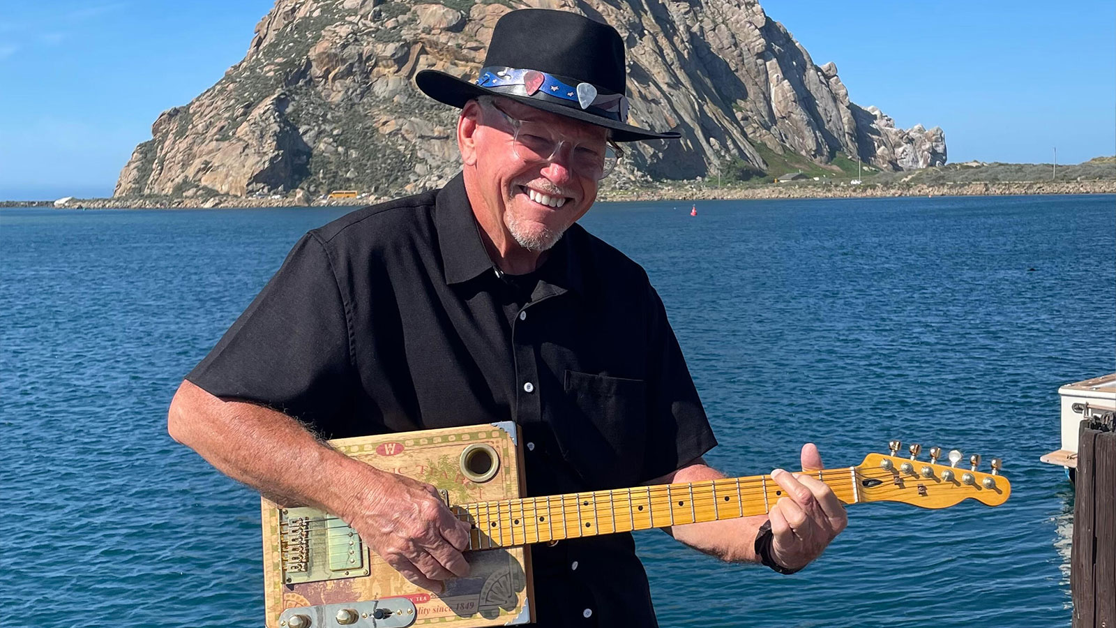 🎶 Live Music: Cigar Box Ray at Tognazzini’s Dockside
